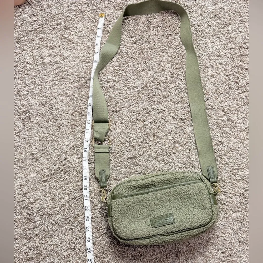 Laundry by Shelli Segal Green Sherpa Crossbody Bag